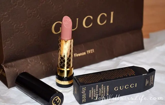 Intelligent and ethereal Gucci Luxurious Moisture-rich Lipstick.files 4
