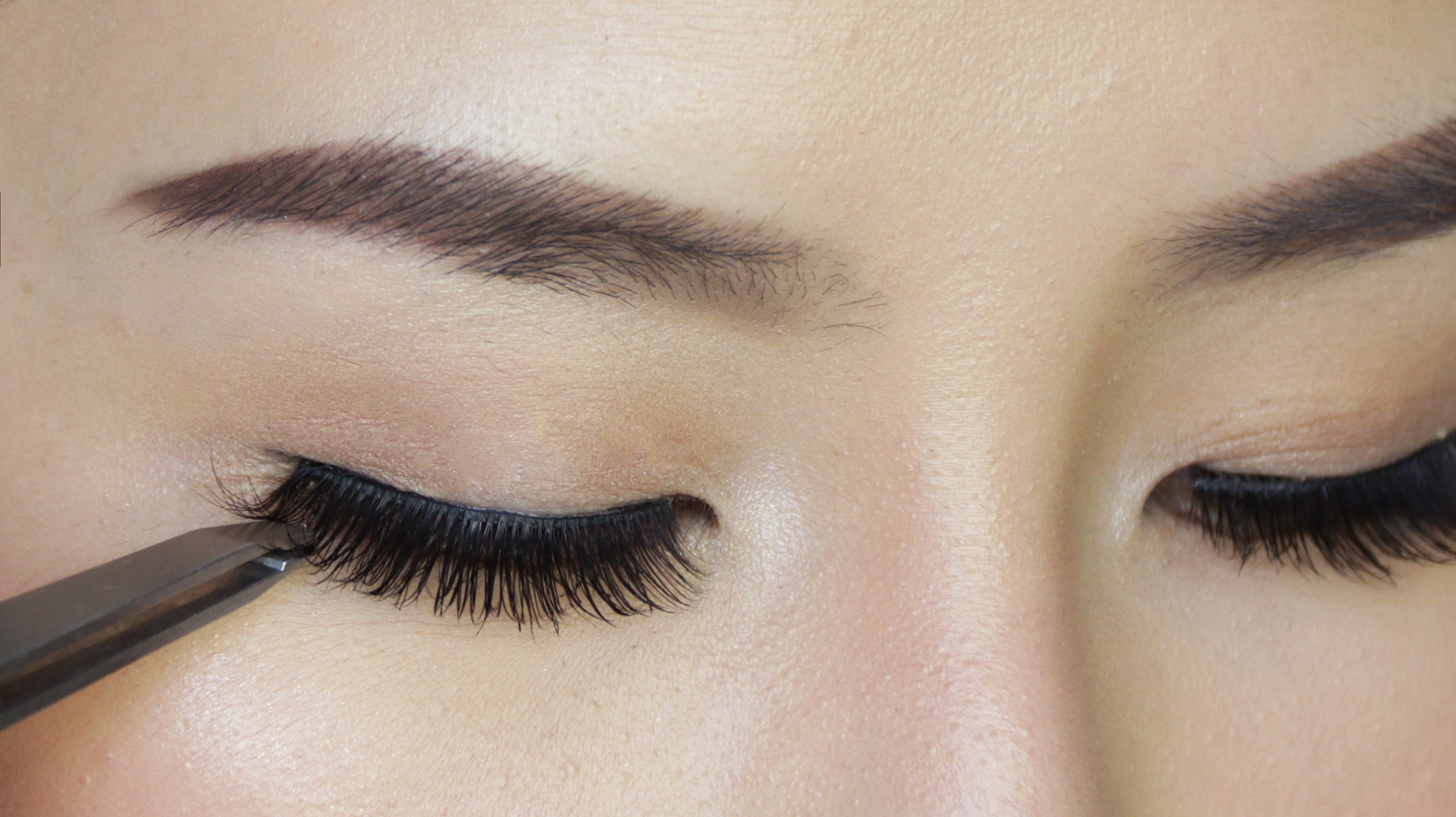 how-to-apply-false-eyelashes-top-wellness-life