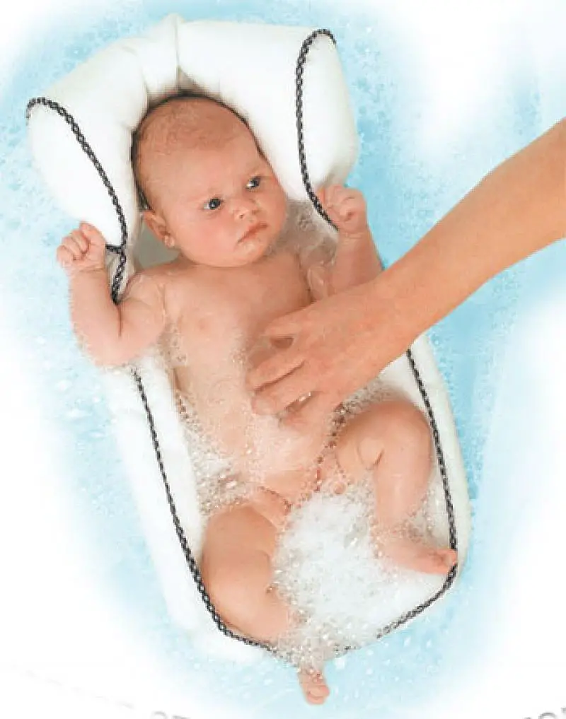 Means for bathing a newborn