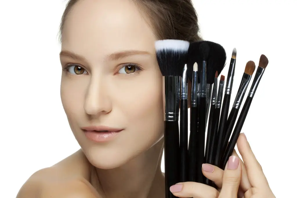 How to care for brushes 
